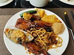 -大中华希尔顿酒店 念 全日制自助餐厅·亲子·聚餐