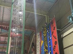 -天空之城蹦床攀岩运动馆·团建拓展·亲子游乐·生日派对(合肥店)