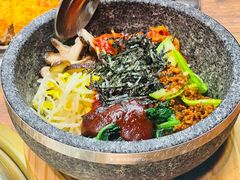 一碗鹤汀牛肉酱拌饭-鹤汀居酒屋•家庭料理•烧鸟酒肆(新街口店)