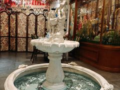 -秘密旅行Bonjour(黑金冠 江南西店)