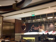 -半岛翡丽海鲜自助餐厅(观风亭店)