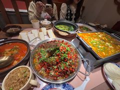 -杨记隆府重庆江湖菜(大悦城店)