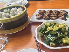 -莲餐厅·湖北菜·潜江小龙虾店(愚园路店)