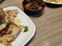 -六泰居·尔滨地标·东北菜(泰山路店)