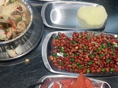 -马路牙子烧烤音乐酒馆(望京店)