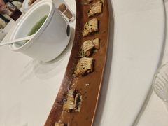 -品海楼·大连海胆锅贴馆(东港店)