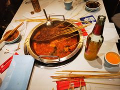 -宏姐串串香(征仪路店)