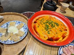 -袁山山重庆火锅(丈八北路店)