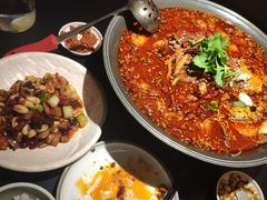 -麻六记(凤凰汇店)