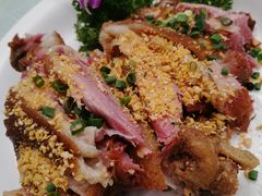 避风塘咸蹄髈-旭龙鱼头王(航华店)