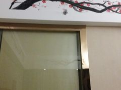 -金皇国际大酒店(桂林两江四湖火车站店)