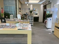 -Eziwish眼镜·蔡司授权店