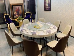 包厢-名典餐厅(铁西立安花园店)