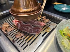 -臻牛烤肉