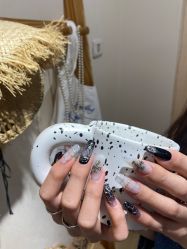 -NEW LOOK-绿麓 · 美甲美睫脱毛工作室