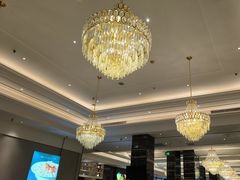 -万龙洲海鲜(大兴绿地缤纷城店)