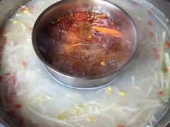 -小天鹅火锅·一线江景洪鼎旗舰店(洪崖洞店)