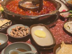 -纸盐河码头火锅(十八梯店)