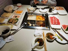 -海底捞火锅鲜切牛肉主题店(长寿路店)