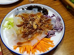 -方国老头包子·39年威海本地老字号•小船海鲜疙瘩汤