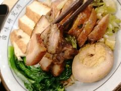 狮头鹅肉拼猪手饭-狮头牌卤味研究所·卤味饭(花城汇南区店)