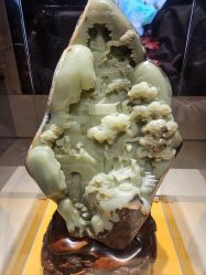 -北京七彩云南翡翠珠宝旗舰店(月坛店)