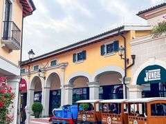 -佛罗伦萨小镇广佛名品奥特莱斯(疏港路店)