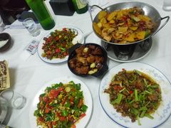 烤羊腿-疆域美食