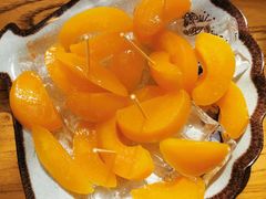 -毛辣果·贵州红酸汤牛肉火锅(西单店)