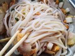 -螺满地螺丝粉