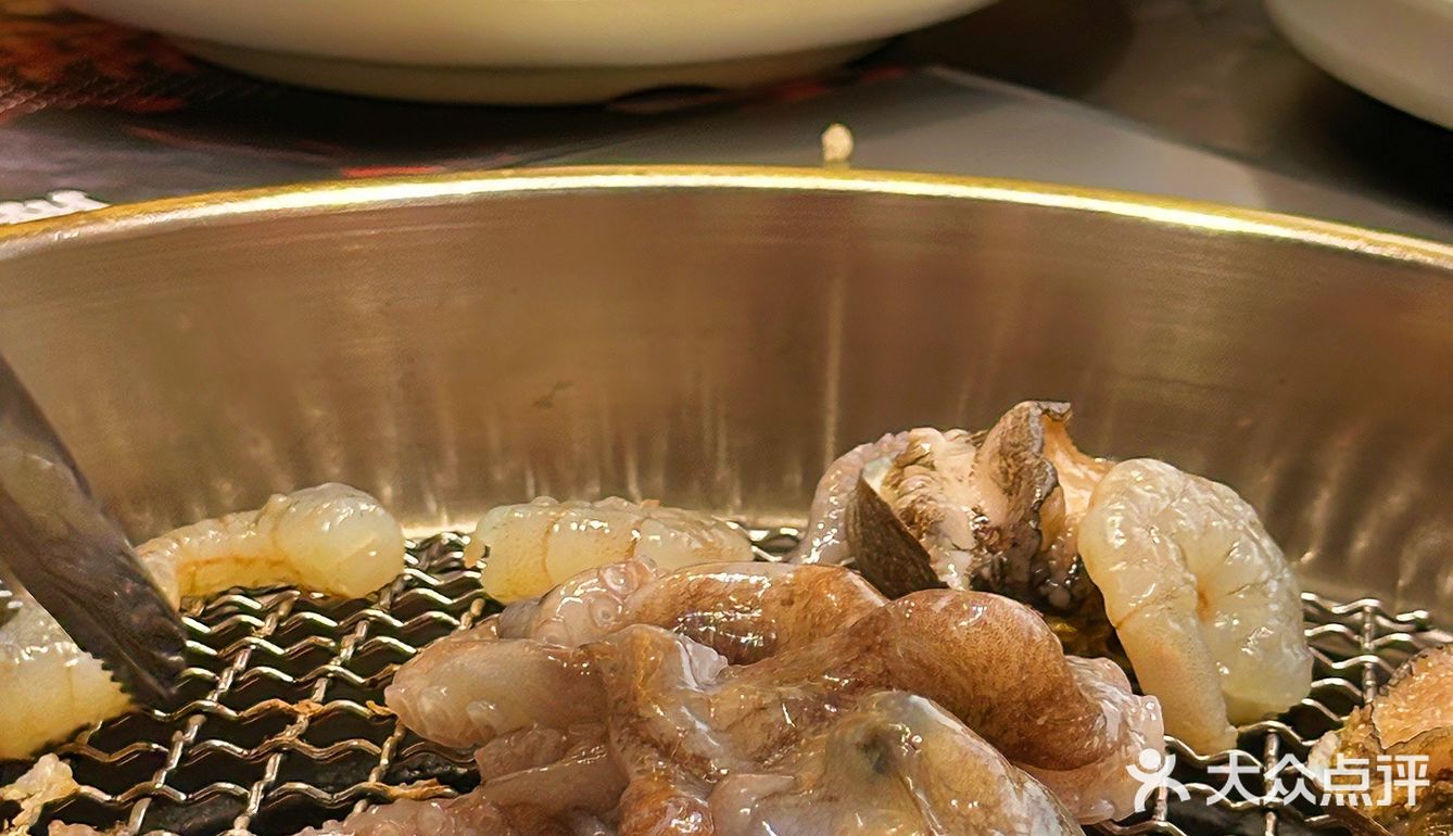 又是长见识的一顿！！现点现🔪的烤活鳗...