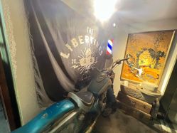 -Libertines barbershop 浪子理发店