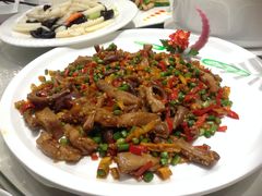 -永恒朗悦酒店(广西大学地铁站大学东路万达广场店)
