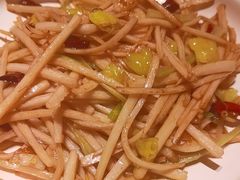 -鸽子侯·家宴·平价海鲜(绿地店)