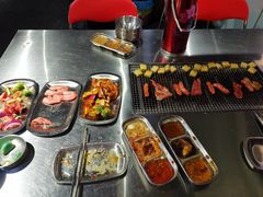 -马路牙子地桌烤肉(工体店)