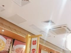-蓉李记成都名小吃(太原龙湖万达店)
