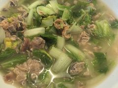 -闯关东东北农家菜(崂山石老人店)