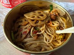 -万方圆拌粉瓦罐汤(恒茂华城店)