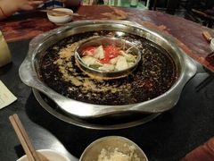 -邓莽子老火锅(中兴路总店)