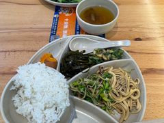 -素满香·全民食养自助(长宁龙之梦店)