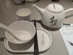 餐具摆设-蔡澜点心(三里屯T+MALL店)