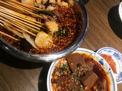 -肖四女乐山跷脚牛肉(南汇大学城生活广场店)