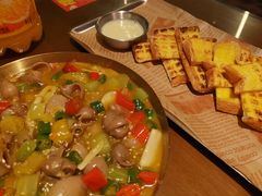 -神府路壹号·海鲜烧烤·砂锅粥·锅物(三坊七巷店)