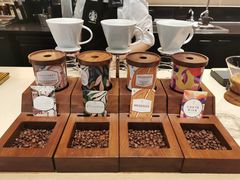 -星巴克臻选(北京颐堤港中心第二店)