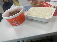 -万和春排骨砂锅米饭(湖北路店)