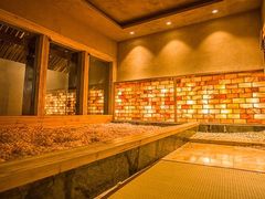 -丽池宫韩式汗蒸会馆(华灯坊店)