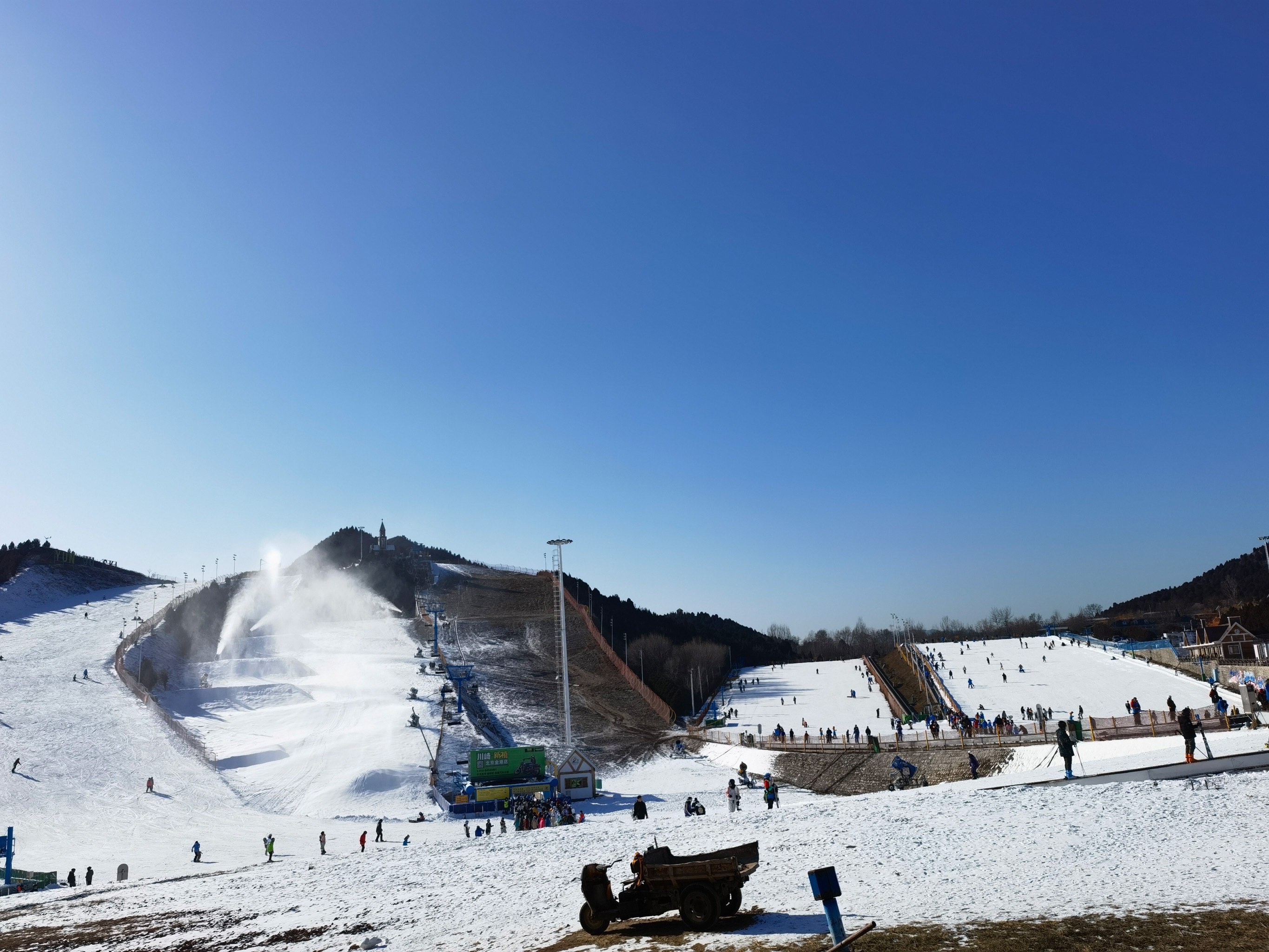 房山儿童滑雪场图片