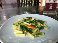 百合炒芦笋-山外山菜馆(玉泉路店)