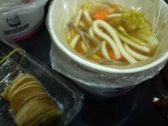 -佬钱湾仔(衣裳街店)