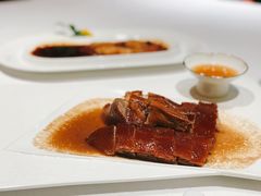 招牌深井烧鹅-东富酒家(龙湖西溪天街店)